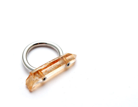 tangerine aura ring [crystal ring] : stone&honey from stoneandhoney.com